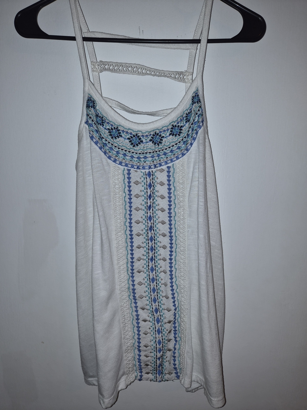 Maurices White Tank with Blue Embroidered Accents